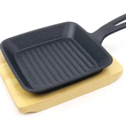 Küchenprofi BBQ Servierpfanne + Holzbrett 23 Cm Gusseisen Grillpfanne -Günstiges Herd Genuss Geschäft 0ab206e36a3aace9b82b592dff54feef