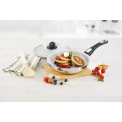 Genius Cerafit Steel Bratpfanne 28cm + Glasdeckel - Ofenfeste Keramikpfanne Mit Abnehmbarem Griff Für Alle Herdarten; A24665 12 Genius Cerafit Steel Bratpfanne 28cm + Glasdeckel - Ofenfeste Keramikpfanne Mit Abnehmbarem Griff Für Alle Herdarten; A24665 -Günstiges Herd Genuss Geschäft 2cc22a8693b4111765db8e98d7e07f09