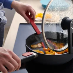 WOLL 'Diamond LITE Induktion, Guss-Hochrandpfanne, AS Ø28cm 7cm Hoch, 3,5l' 35 WOLL 'Diamond LITE Induktion, Guss-Hochrandpfanne, AS Ø28cm 7cm Hoch, 3,5l' -Günstiges Herd Genuss Geschäft 4024d6f022def671906c8328f50aeee4