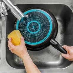 Tefal Easy Cook & Clean 2-teiliges Aluminium Bratpfannenset 24 + 28 Cm, Titanium Antihaftversiegelung, Thermo-Signal, Diffusion Pfannenboden Für Fast Alle Herdarten Außer Induktion -Günstiges Herd Genuss Geschäft 4d856f16be1739bb651368fc9696154f