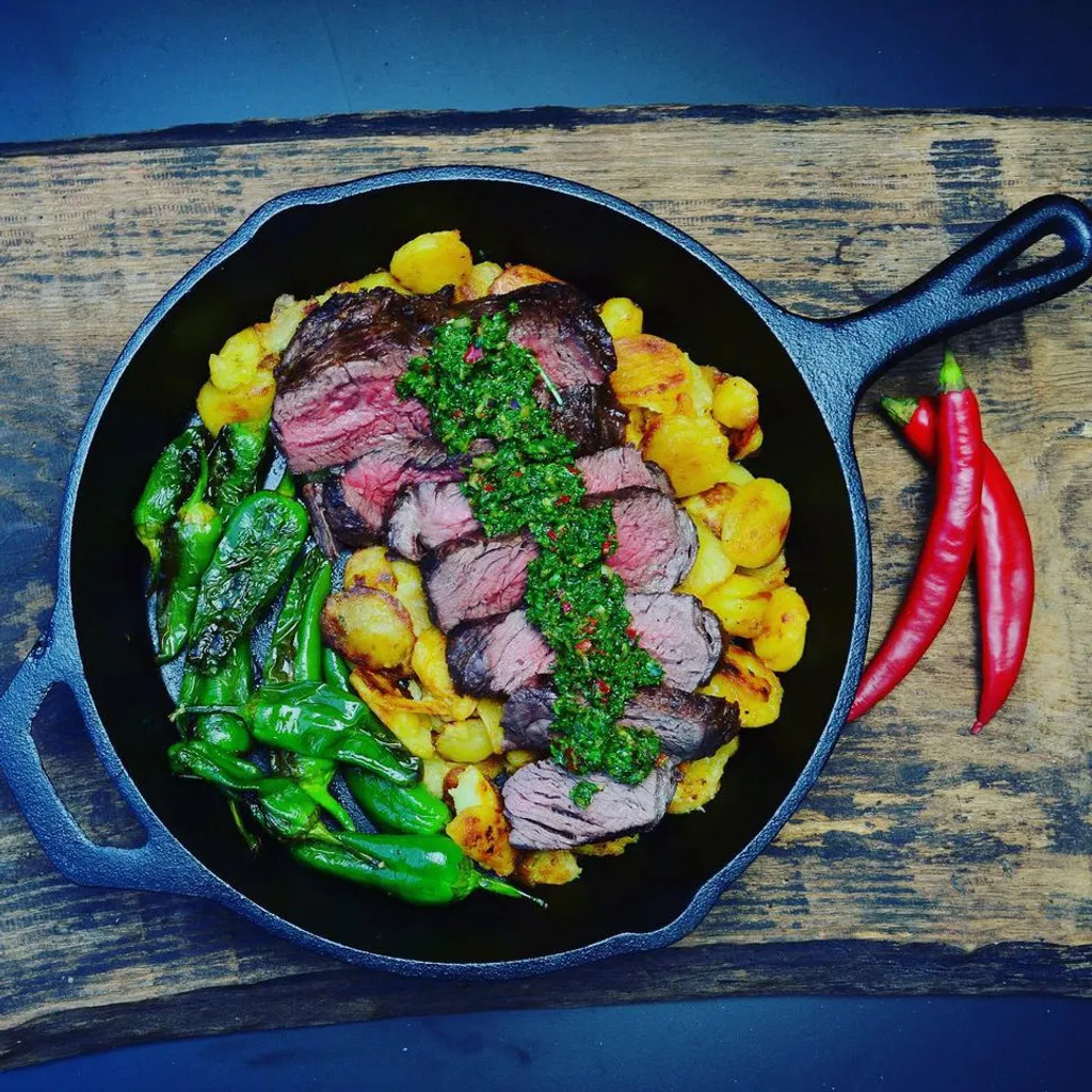 BBQ-Toro Gusseisen Grillpfanne Ø 30 Cm Mit Glasdeckel | Bratpfanne 4 BBQ-Toro Gusseisen Grillpfanne Ø 30 Cm Mit Glasdeckel | Bratpfanne – Bild 2