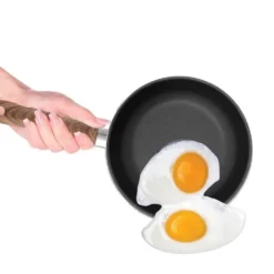 Nuovva Kupfer Bratpfanne - Keramische Antihaftbeschichtung - Holzgriff Bratpfanne - Ø 24 Cm Induktion - PTFE-frei 11 Nuovva Kupfer Bratpfanne - Keramische Antihaftbeschichtung - Holzgriff Bratpfanne - Ø 24 Cm Induktion - PTFE-frei -Günstiges Herd Genuss Geschäft 76b3955e449c6a832905c3fdc924f11c