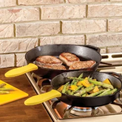 Lodge Logic Gusseisen Pfanne / Gusspfanne Ø26cm -Günstiges Herd Genuss Geschäft 9d7c0e96e604ab450cc74dc38f023ab8