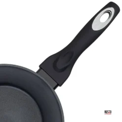 RESTO PAVO 93030 Tiefe Bratpfanne Wokpfanne Aus Hochwertigem Geschmiedetem Aluminium Mit Antihaftbeschichtung Für Alle Herdplatten Auch Induktion | (Ø20 H=6,4 Cm/ Ø Boden 13,3cm) -Günstiges Herd Genuss Geschäft b53754d7b6b83977530a69b5bb1e9a0a